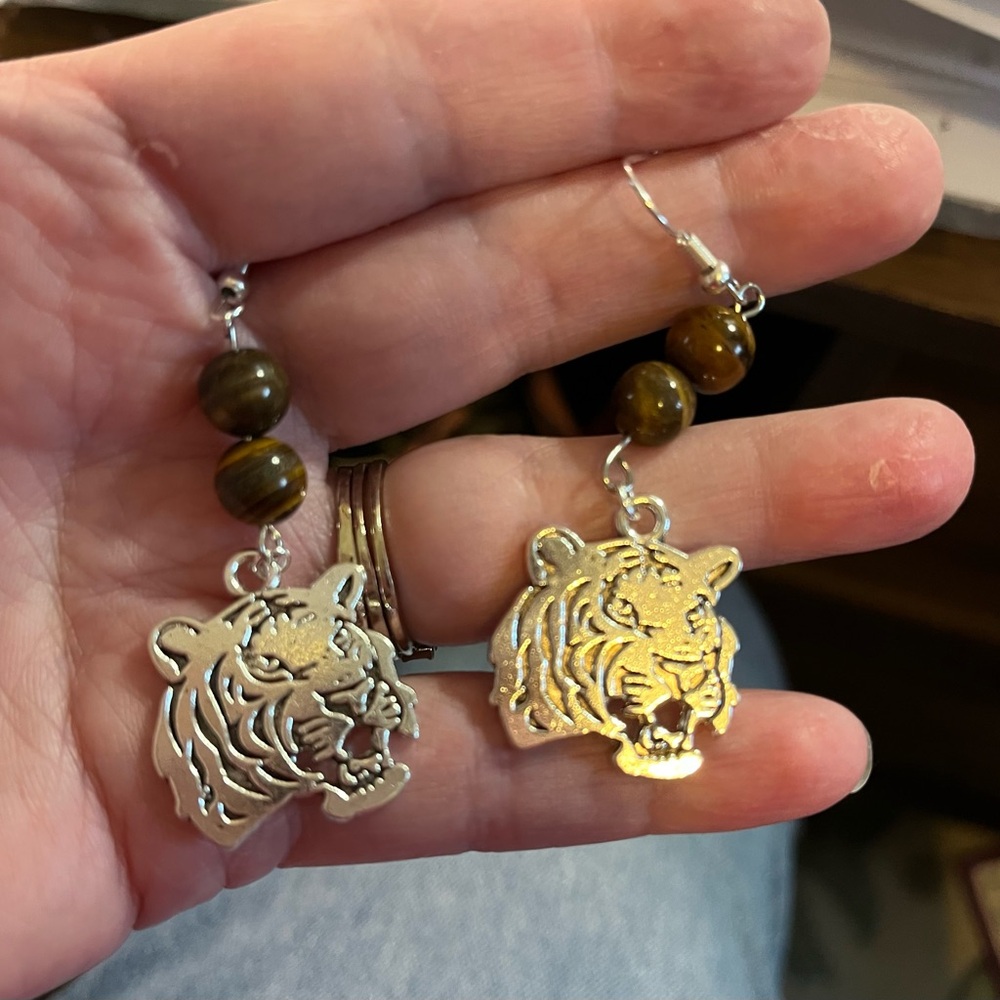 Handmade unique Tiger laser cut earrings with Tiger 🐅 striped beads.